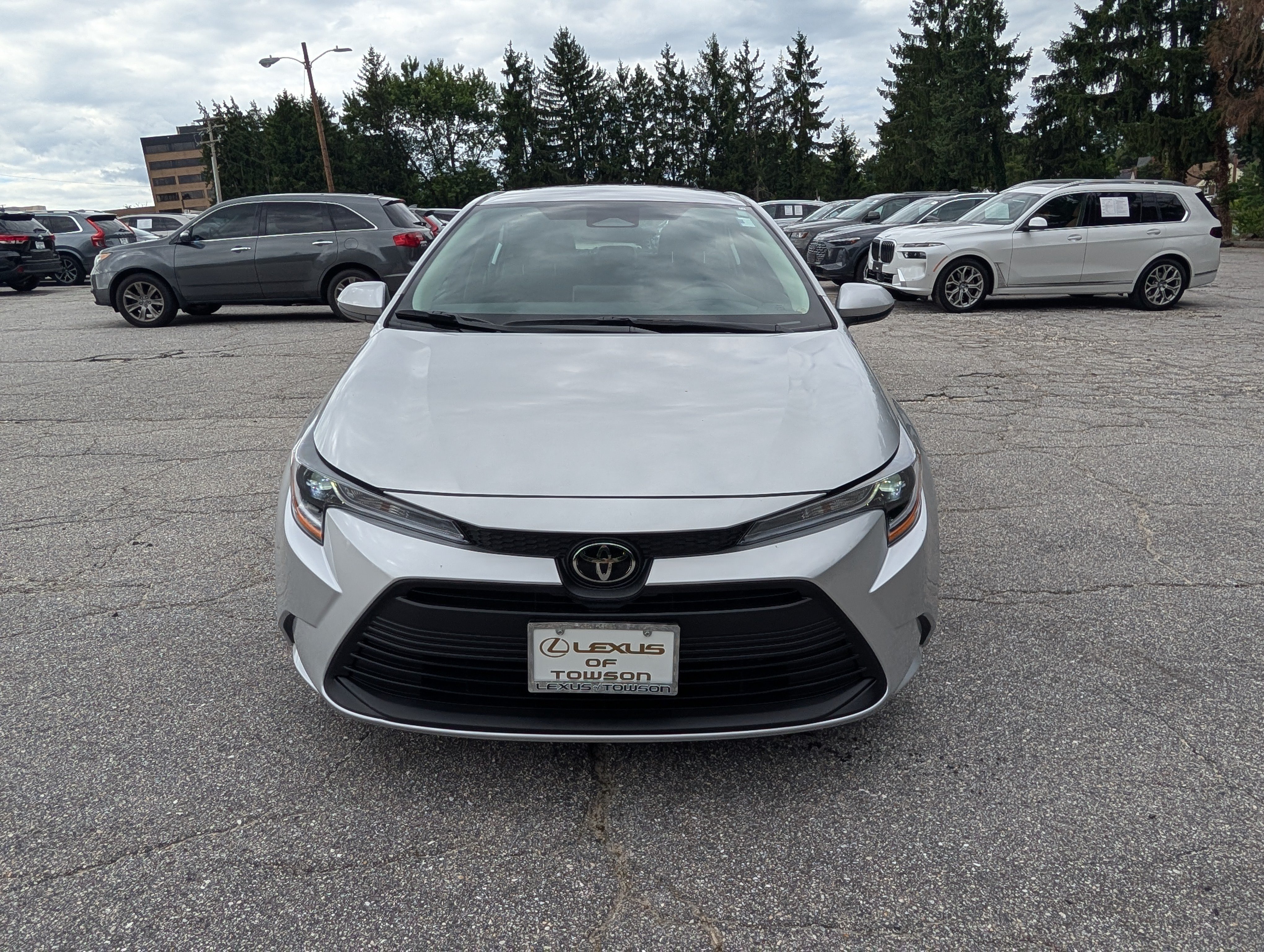 Used 2026 Toyota Corolla LE w/ LE Premium Package FWD image 8