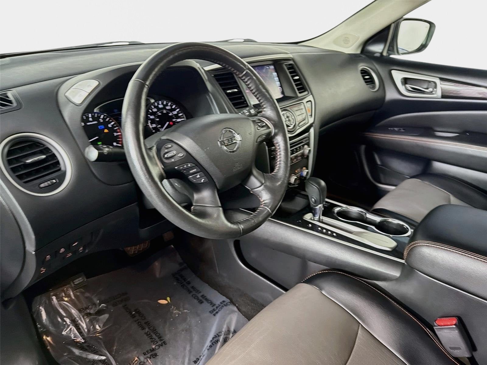 Certified 2020 Nissan Pathfinder SL FWD image 10