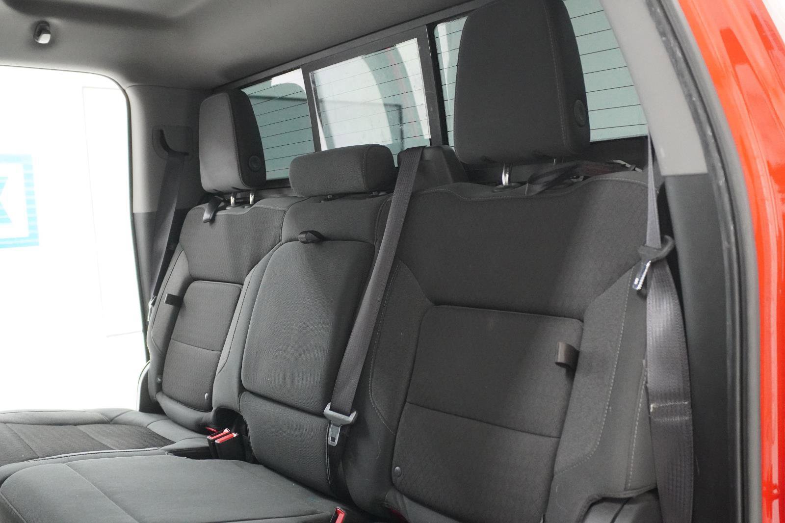 Used 2020 Chevrolet Silverado 1500 LT w/ Texas Edition RWD image 28