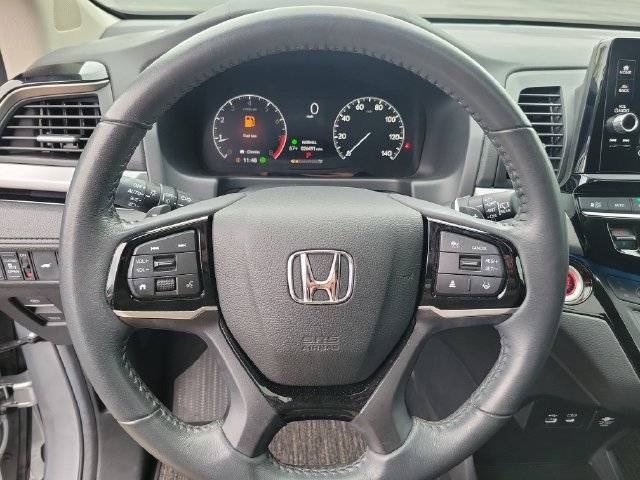 Used 2025 Honda Odyssey Touring image 18
