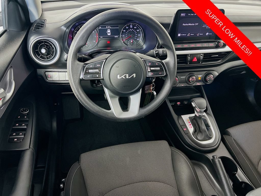 Certified 2024 Kia Forte LXS w/ LXS Technology Package FWD image 21