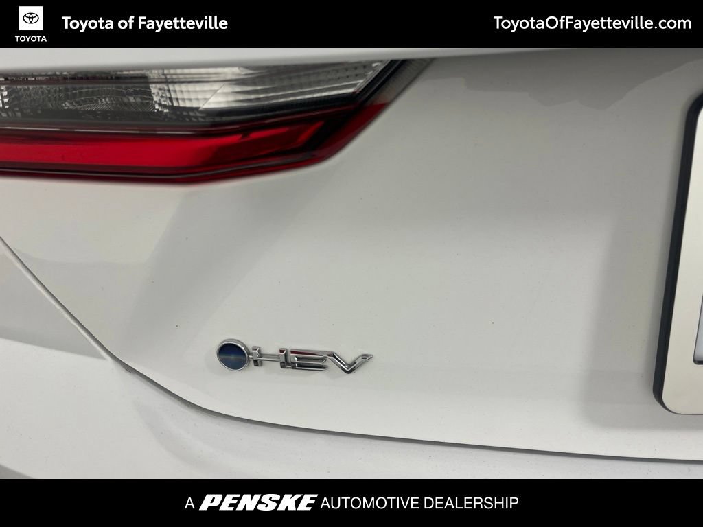 Certified 2025 Toyota Camry SE FWD image 19