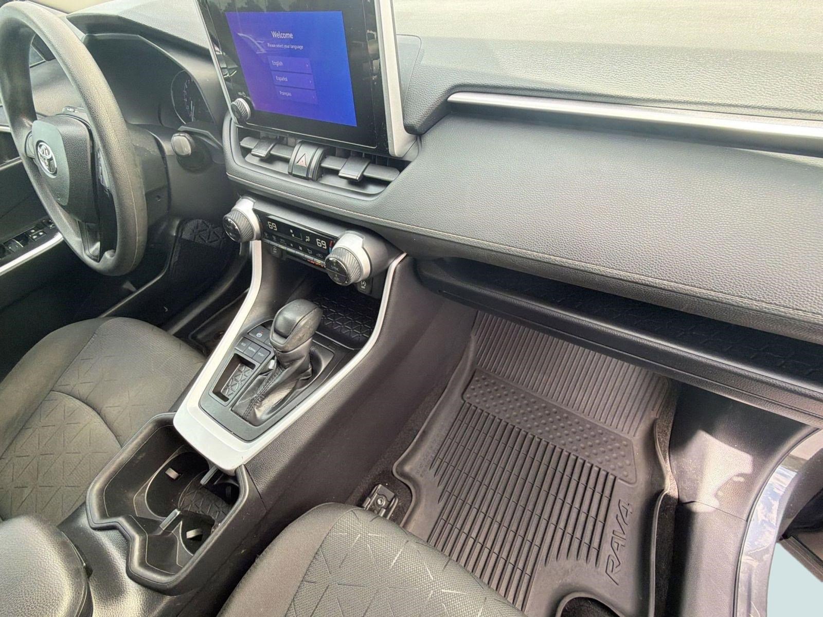 Certified 2024 Toyota RAV4 XLE FWD image 34