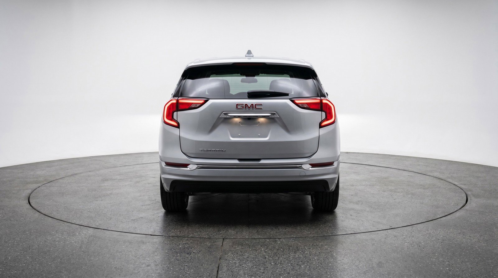 Used 2024 GMC Terrain SLE FWD image 7