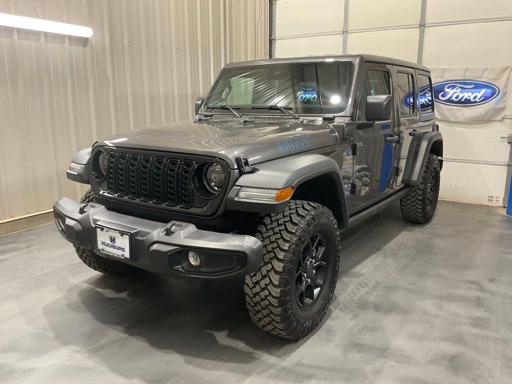 Used 2025 Jeep Wrangler Unlimited Sport S 4xe image 3