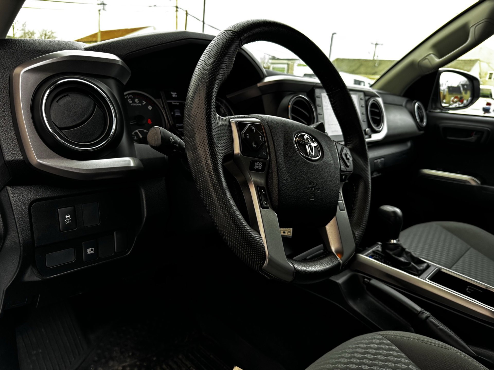 Used 2021 Toyota Tacoma SR5 image 12