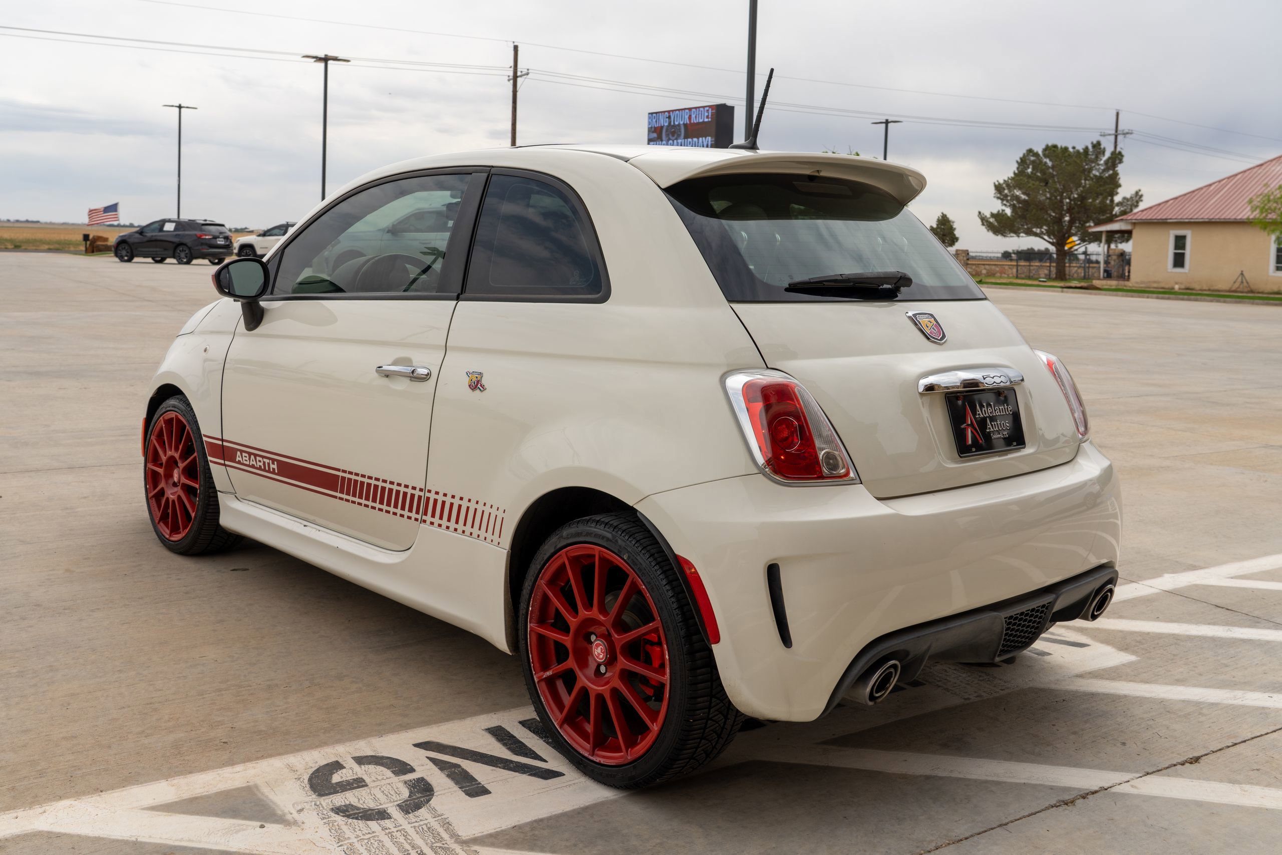 Used 2013 FIAT 500 Abarth w/ Comfort/Convenience Group image 3