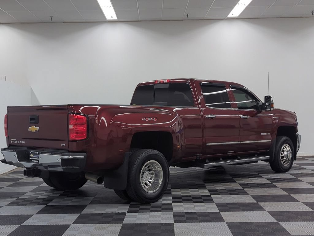 Used 2016 Chevrolet Silverado 3500 LTZ w/ Duramax Plus Package AWD/4WD image 7