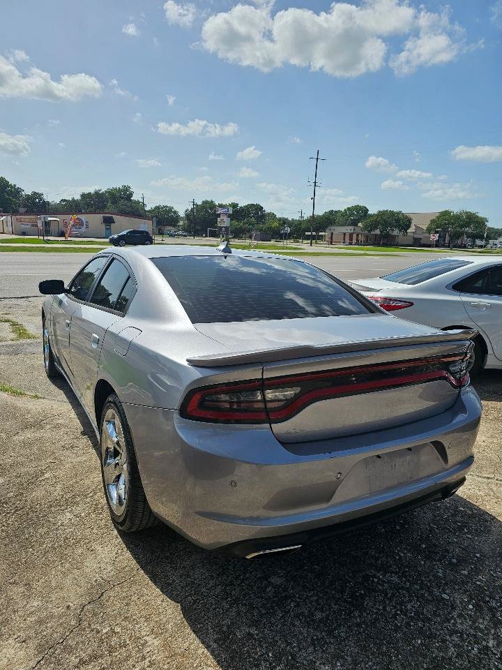 Used 2015 Dodge Charger SE w/ Popular Equipment Group RWD image 17