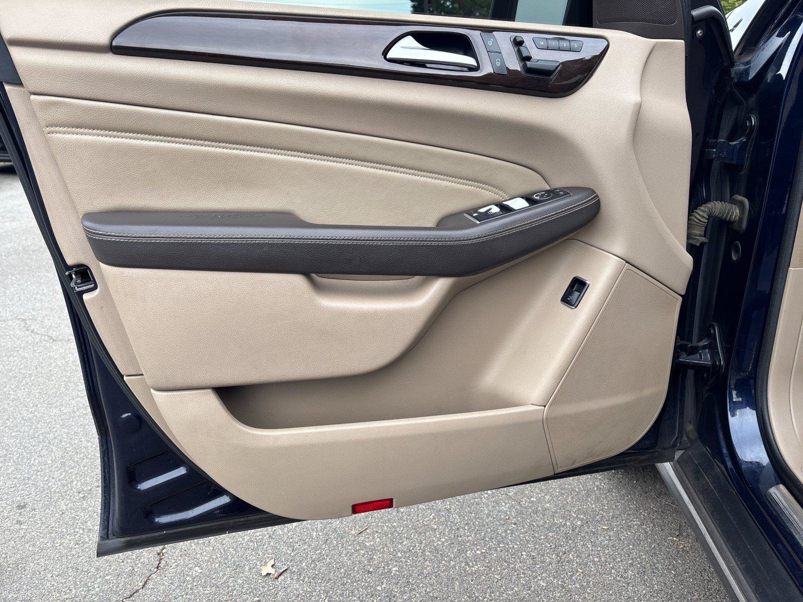 Used 2015 Mercedes-Benz ML 350 2WD image 11