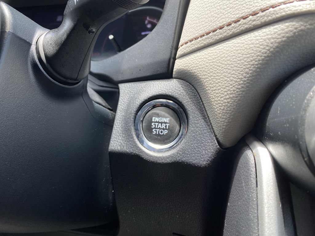 Used 2023 Toyota RAV4 XLE w/ Convenience Package FWD image 22