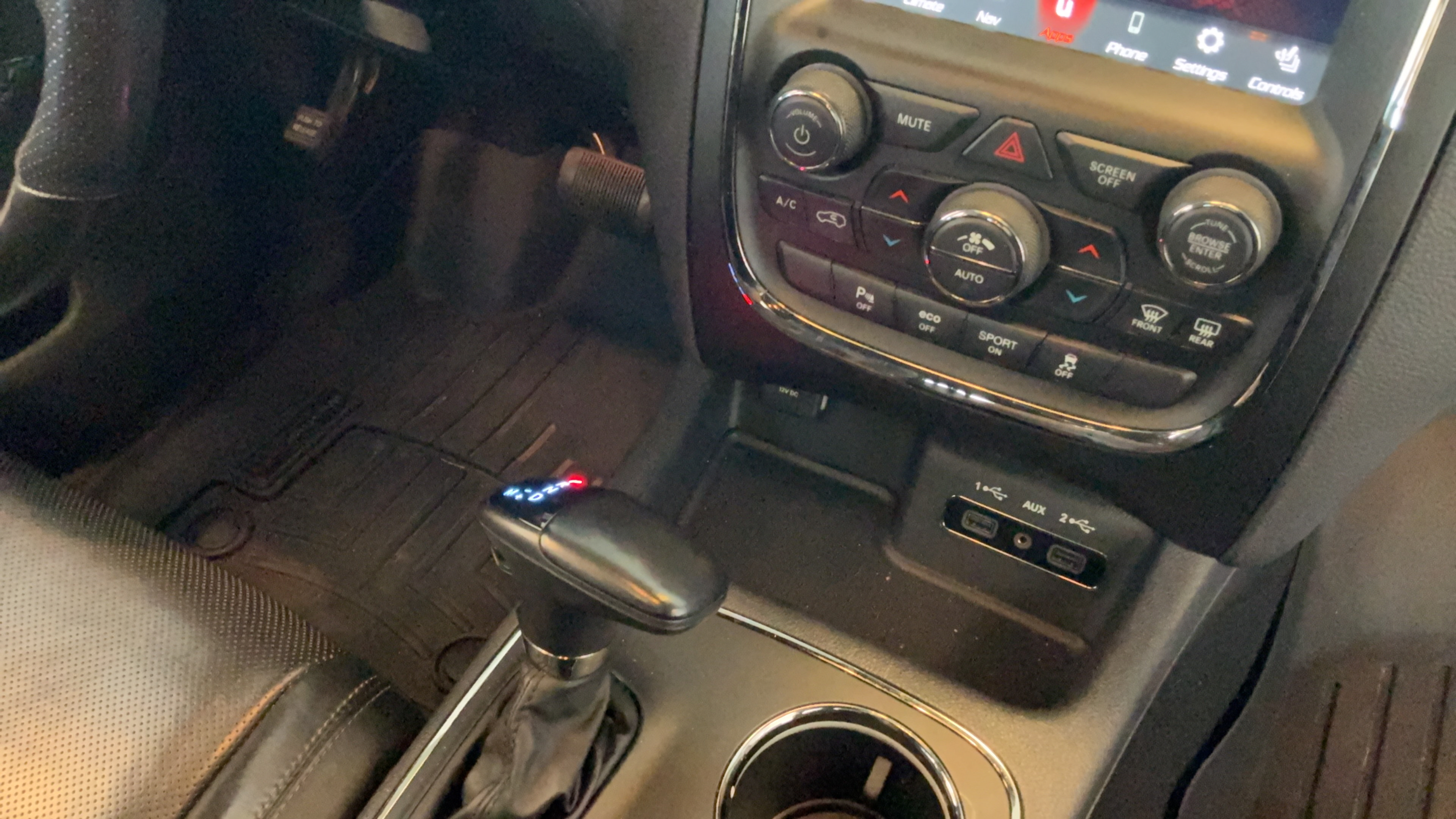 Used 2020 Dodge Durango R/T w/ Blacktop Package AWD/4WD image 46