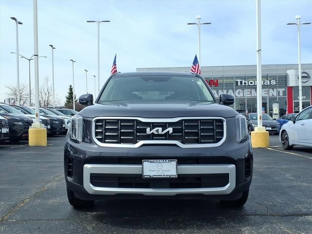 Used 2025 Kia Telluride S image 2