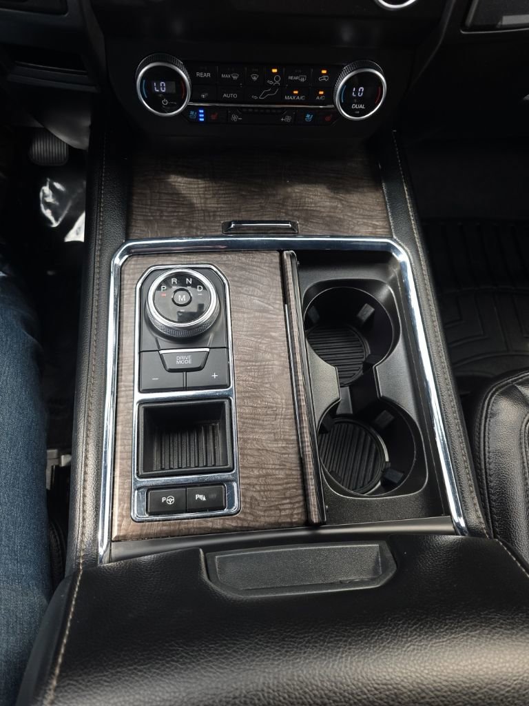 Used 2021 Ford Expedition Limited image 25