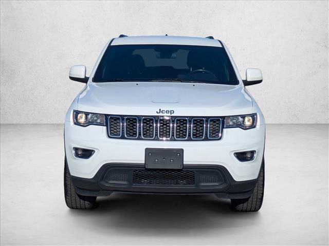 Used 2021 Jeep Grand Cherokee Laredo AWD/4WD image 2