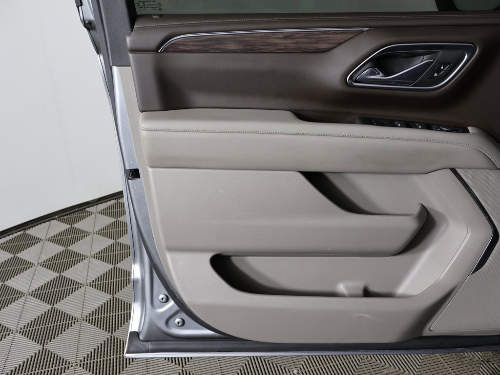 Used 2023 Chevrolet Tahoe Z71 w/ Z71 Off-Road Package image 24