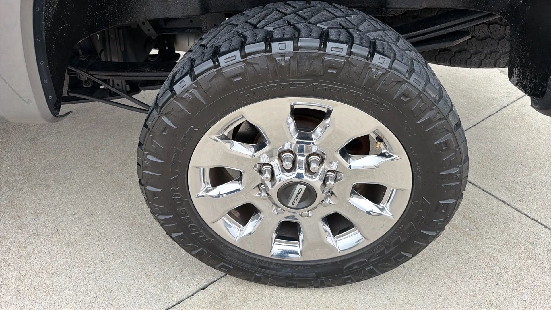 Used 2019 Ford F250 Lariat w/ Chrome Package image 40