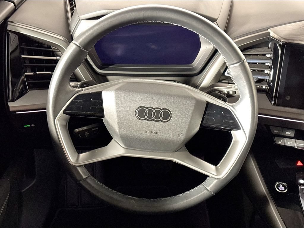 Used 2023 Audi Q4 e-tron Premium Plus w/ Premium Plus RWD image 13