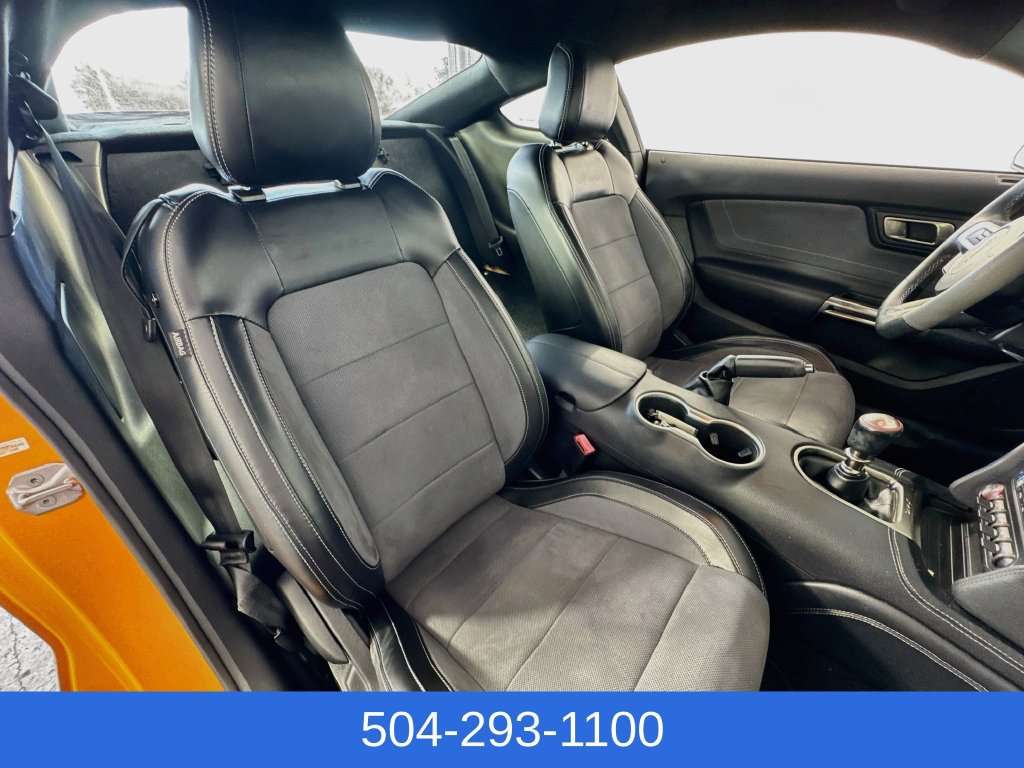Used 2019 Ford Mustang Shelby GT350 w/ Technology Package RWD image 26