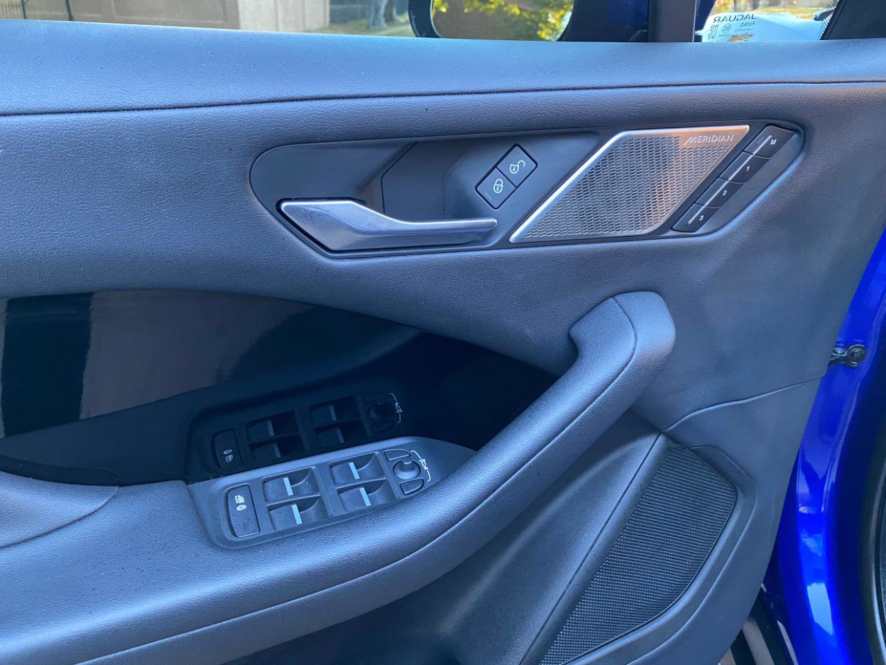 Used 2020 Jaguar I-PACE S image 17