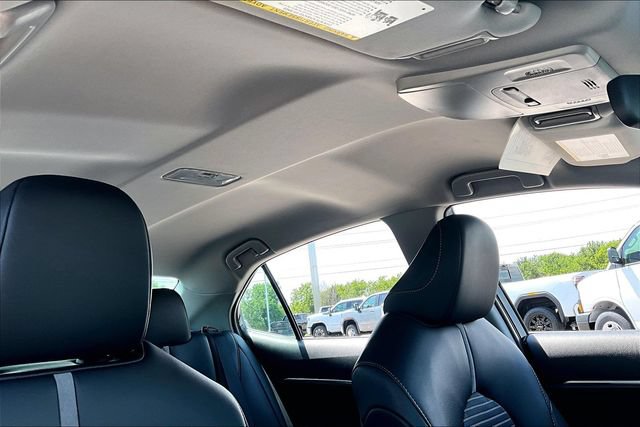 Used 2024 Toyota Camry SE FWD image 27