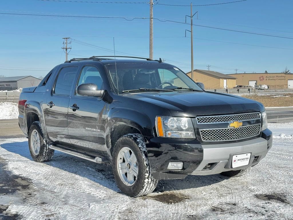 Used 2012 Chevrolet Avalanche LT image 31