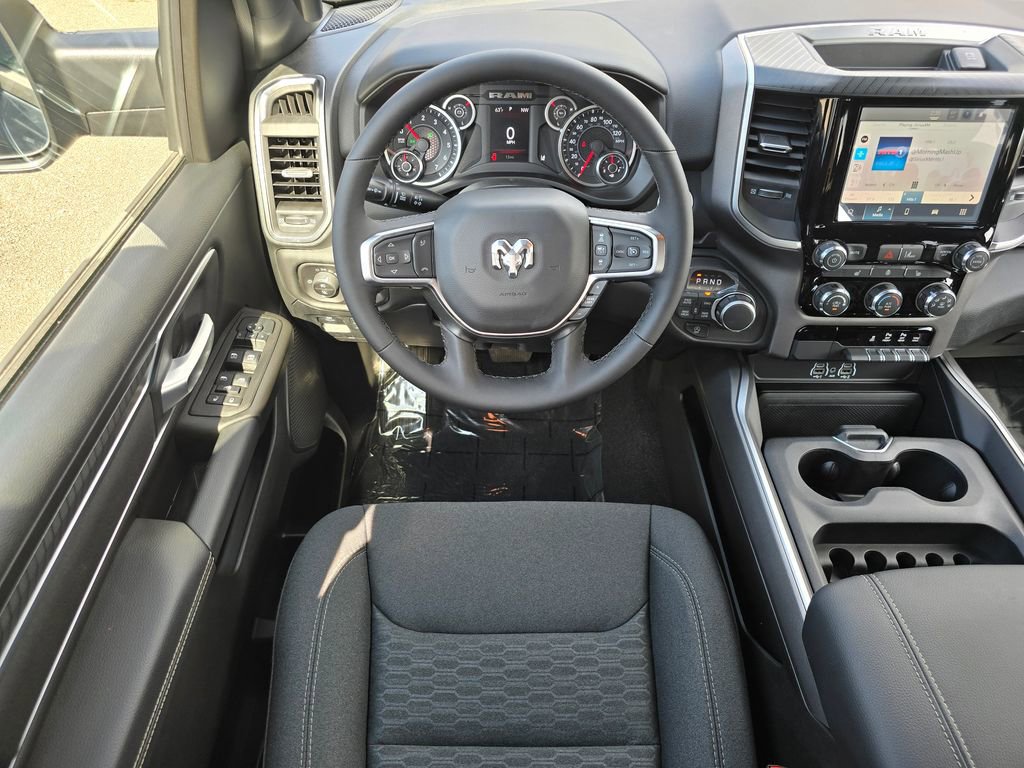 New 2026 RAM 1500 4x4 Crew Cab image 25