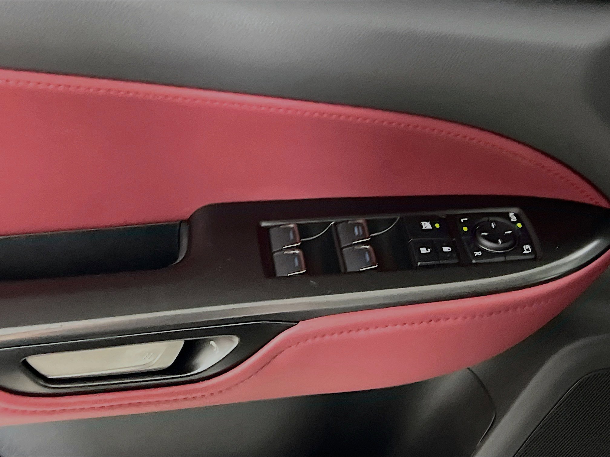 Used 2024 Lexus NX 250 FWD w/ Towing Package (2000 Lbs) image 17