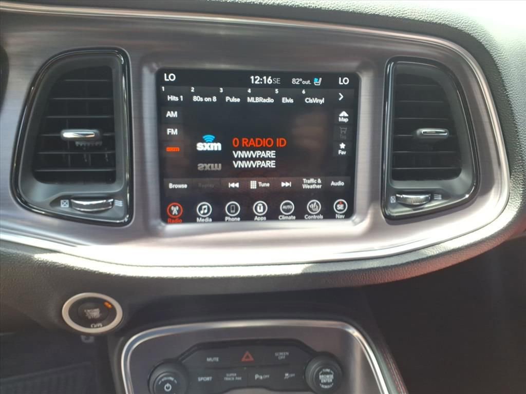 Used 2017 Dodge Challenger R/T Scat Pack RWD image 29