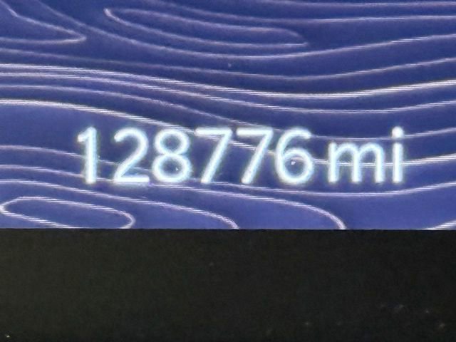 Used 2021 Jeep Grand Cherokee L Limited w/ Luxury Tech Group II image 24