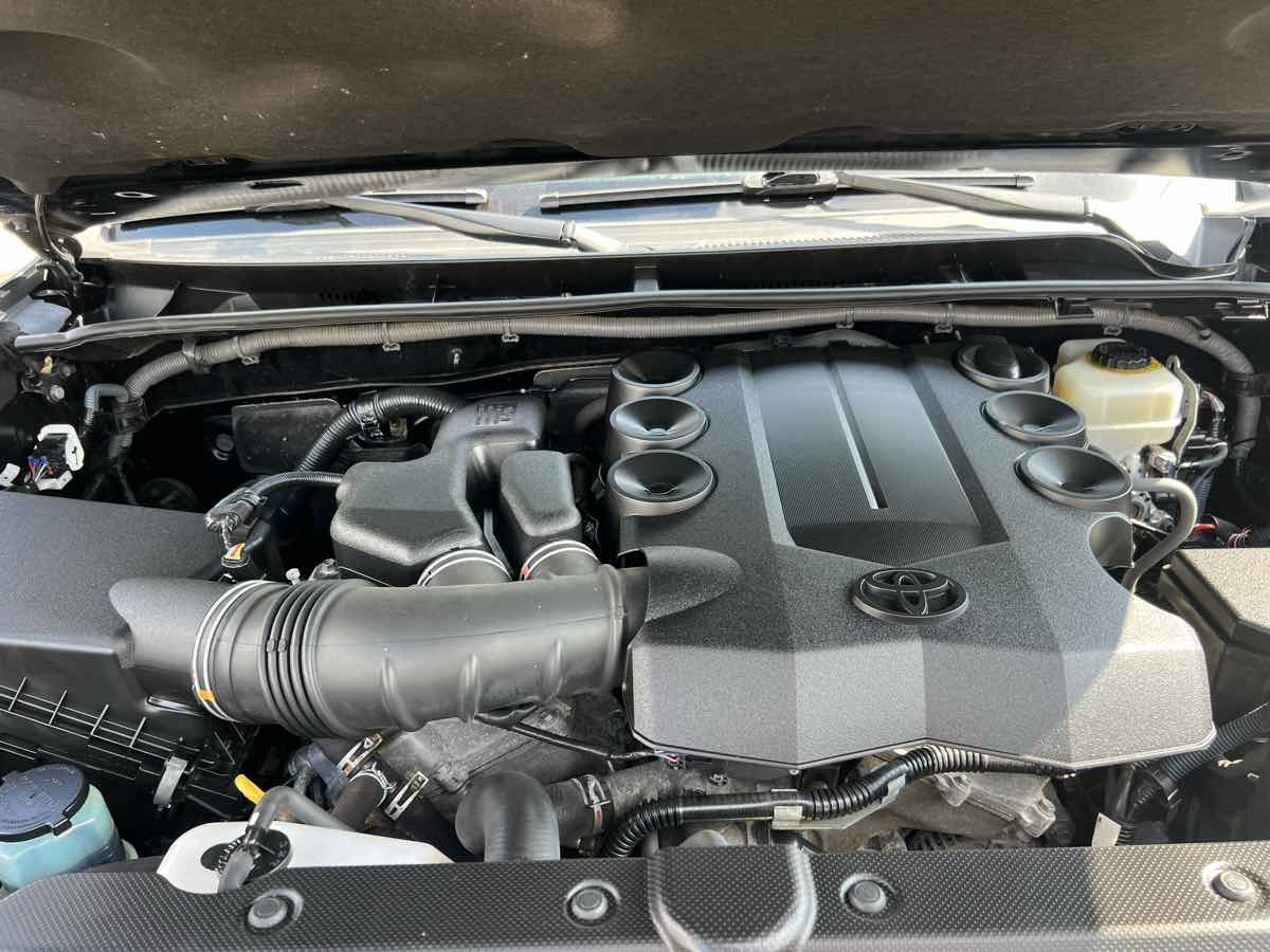 Used 2016 Toyota 4Runner Limited image 22