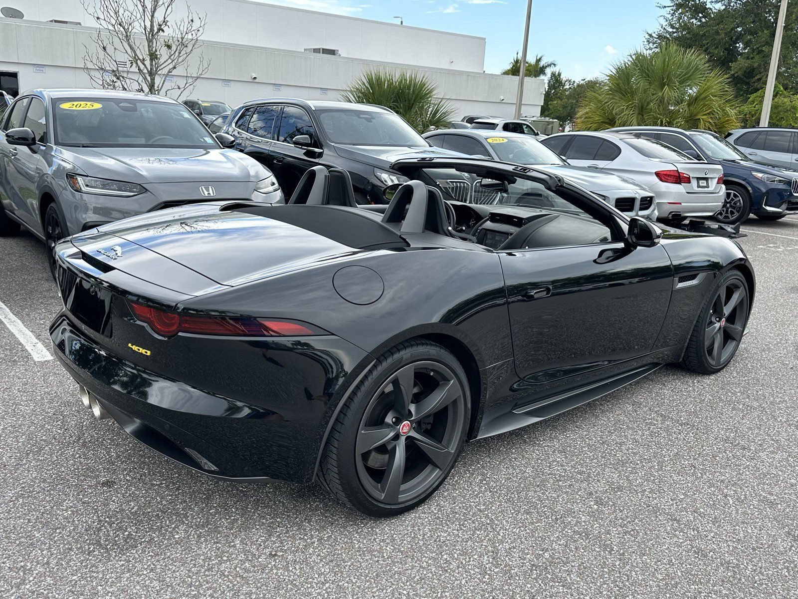 Used 2018 Jaguar F-TYPE 400 Sport RWD image 32
