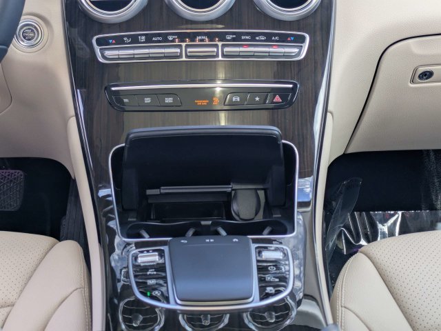 Used 2022 Mercedes-Benz GLC 300 image 19