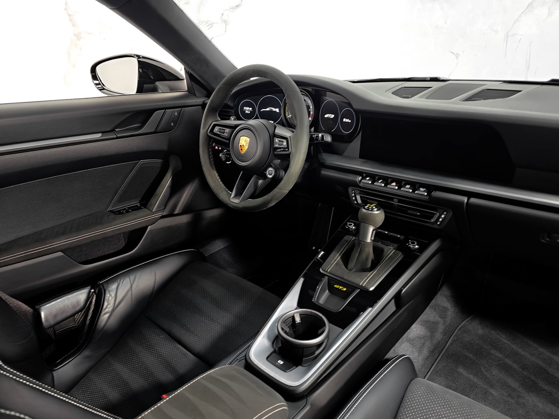 Used 2022 Porsche 911 GT3 image 16