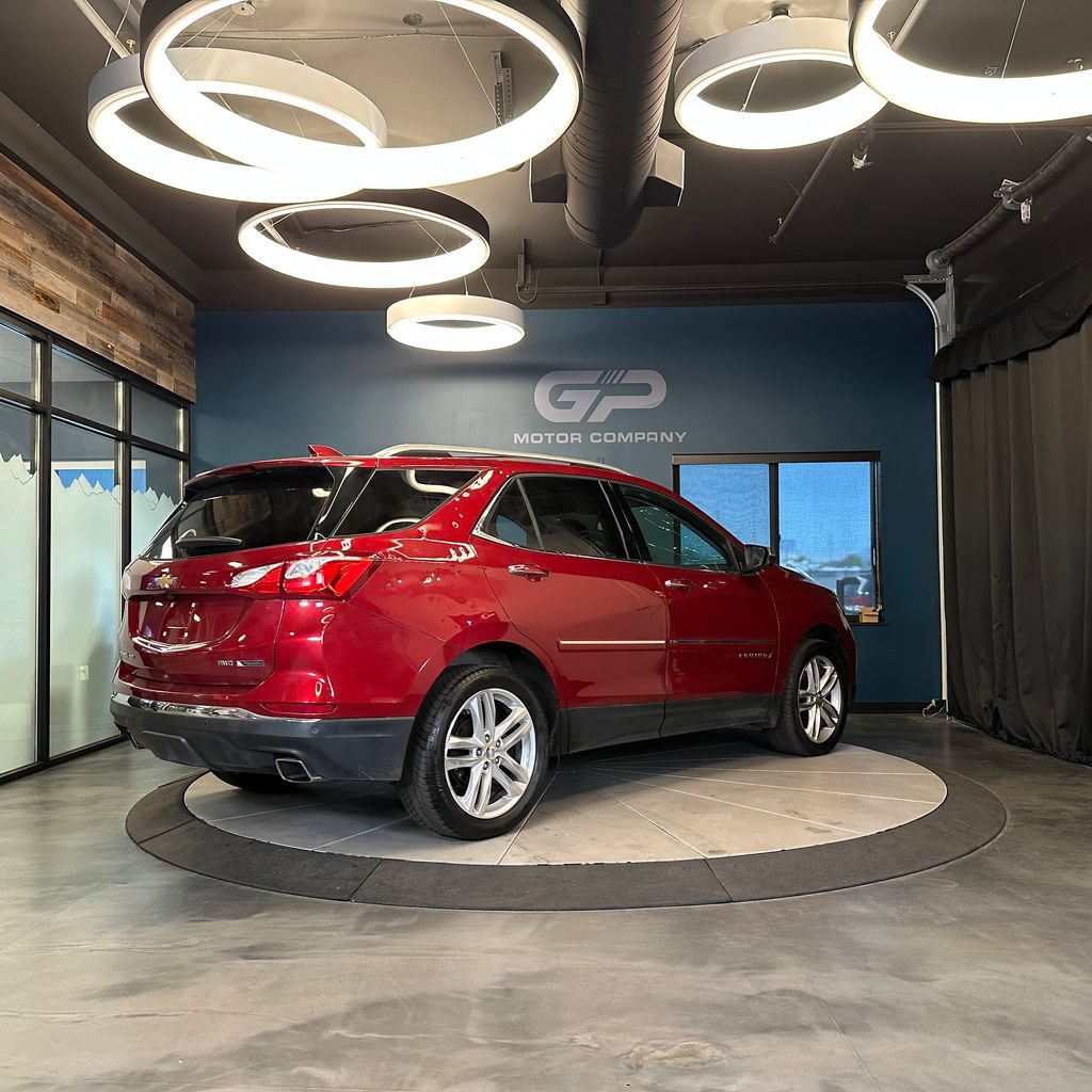 Used 2018 Chevrolet Equinox Premier AWD/4WD image 3