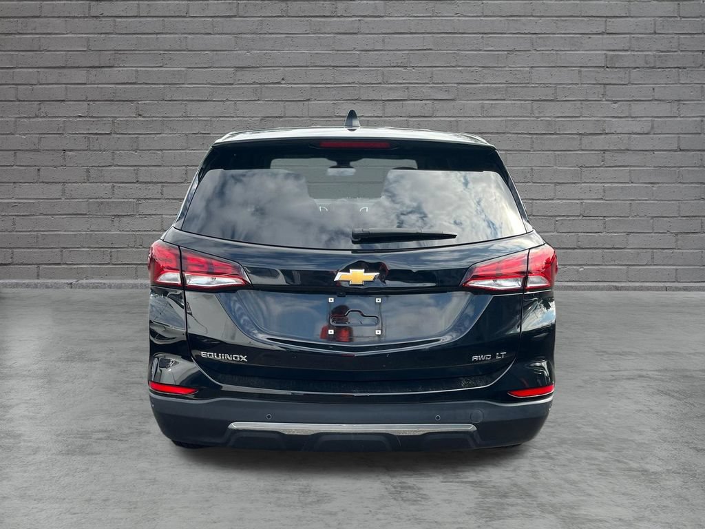 Used 2024 Chevrolet Equinox LT AWD/4WD image 4