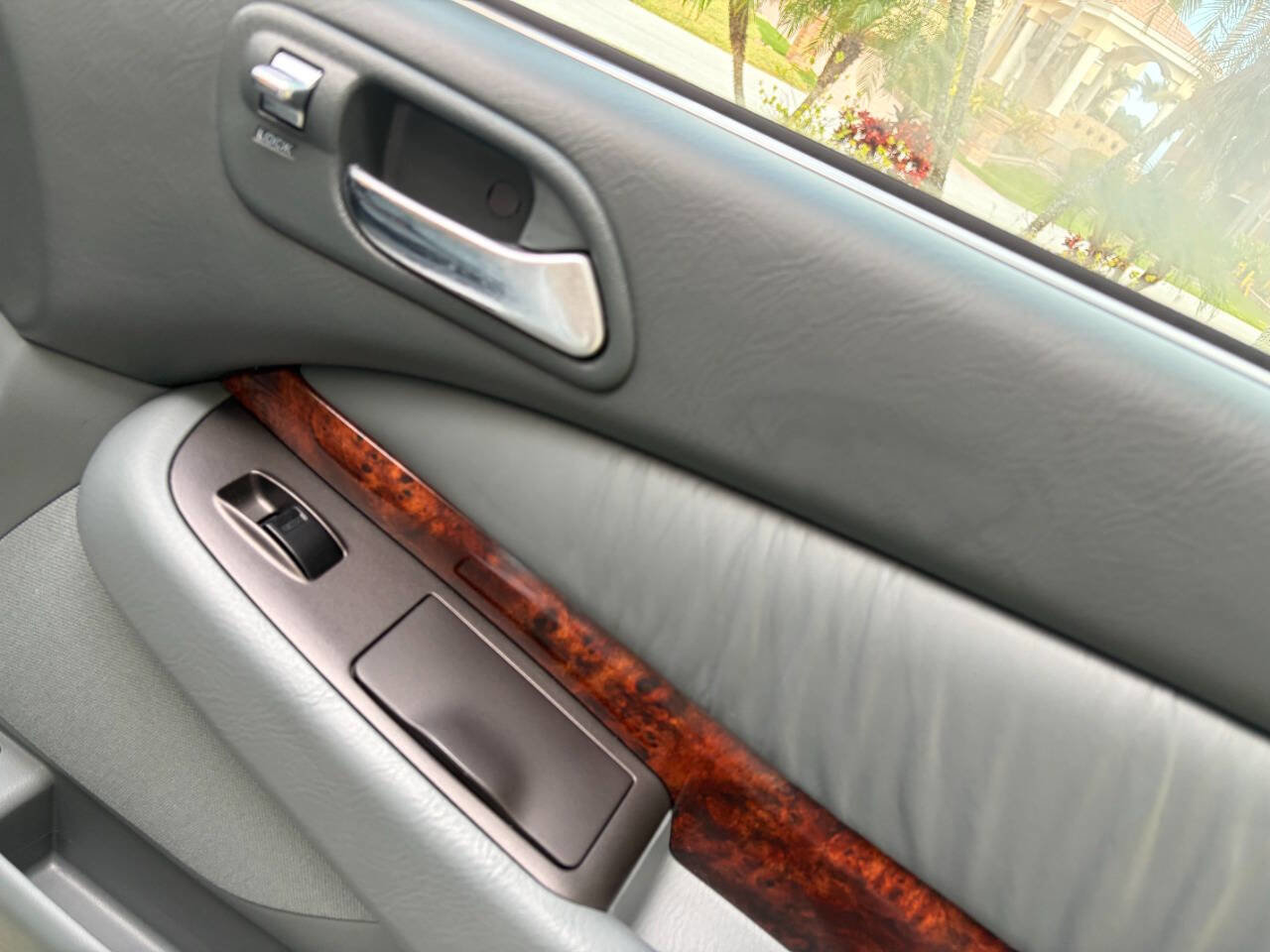 Used 2000 Acura TL 3.2 4dr Sedan image 73