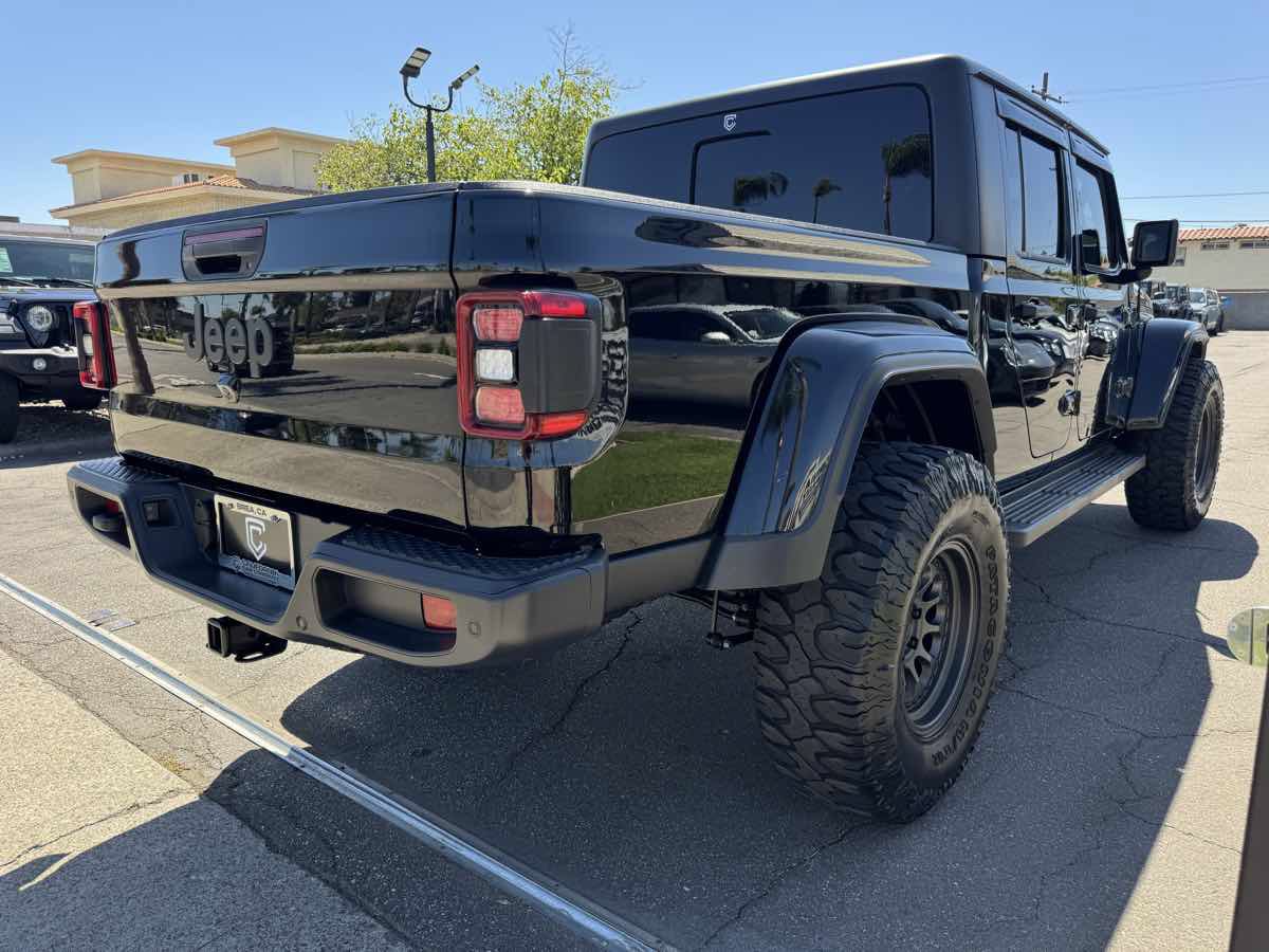 Used 2021 Jeep Gladiator Sport AWD/4WD image 9