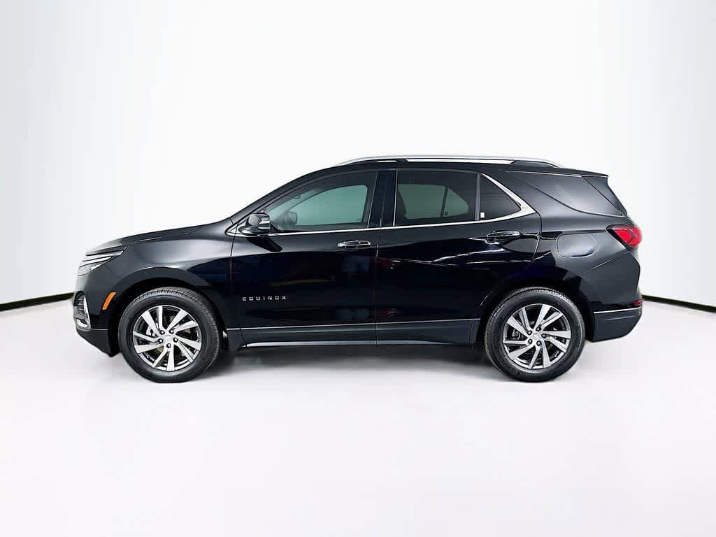 Used 2024 Chevrolet Equinox Premier AWD/4WD image 3