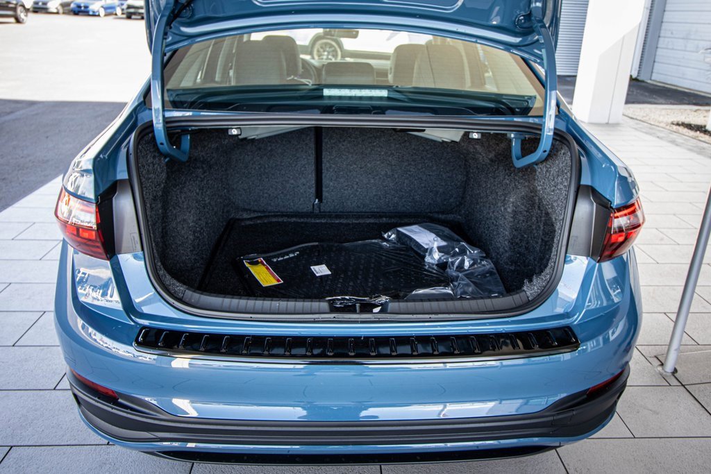 New 2026 Volkswagen Jetta SE image 17