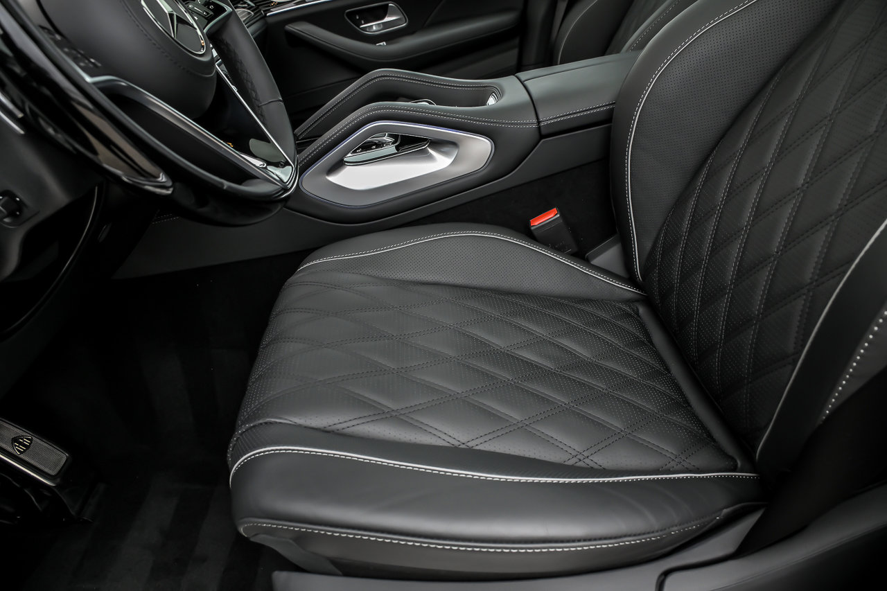 Used 2026 Mercedes-Benz Maybach GLS 600 4MATIC image 29