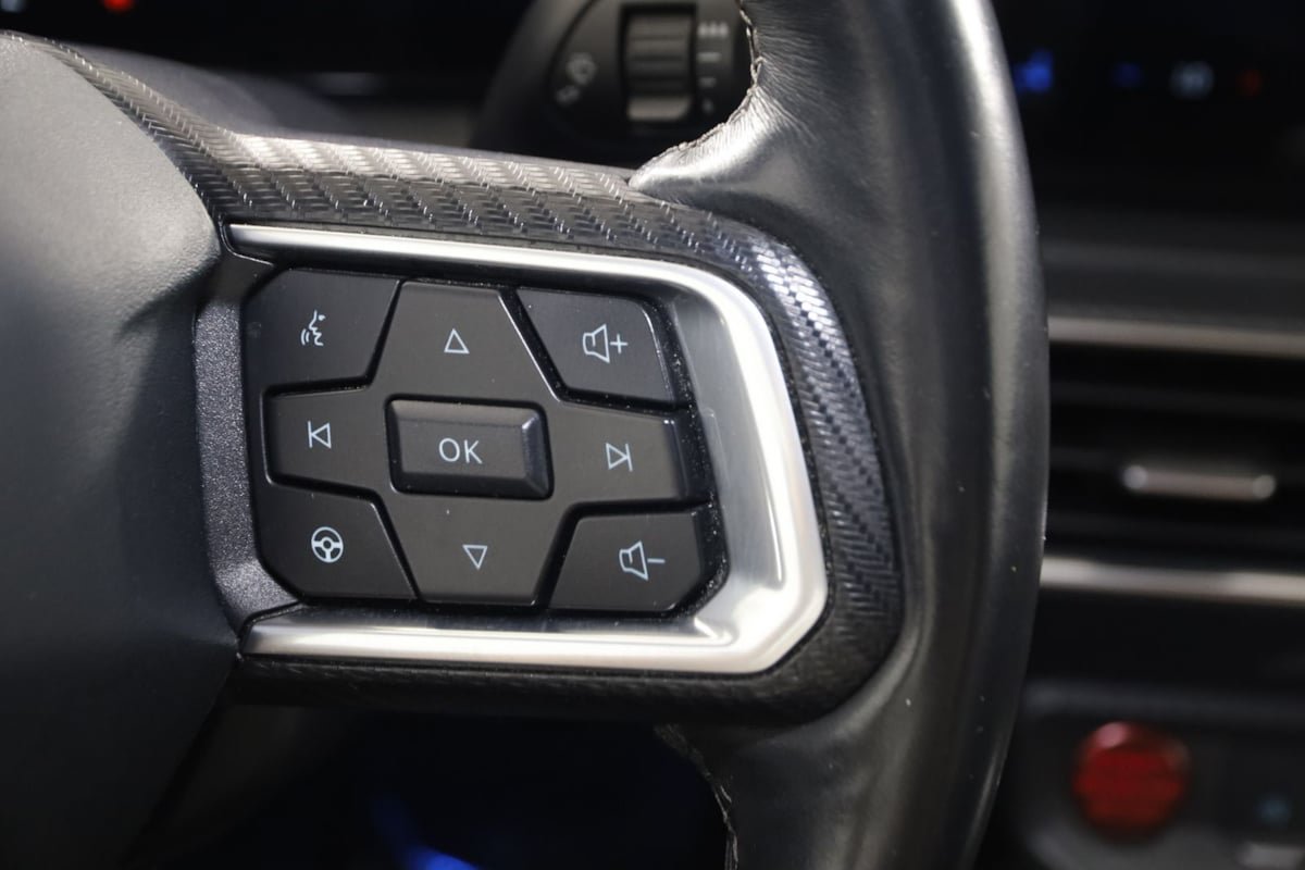 Used 2024 Ford Mustang Premium RWD image 41
