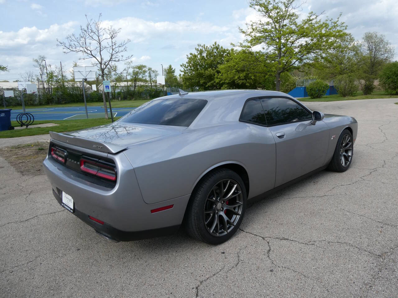 Used 2015 Dodge Challenger SRT RWD image 5