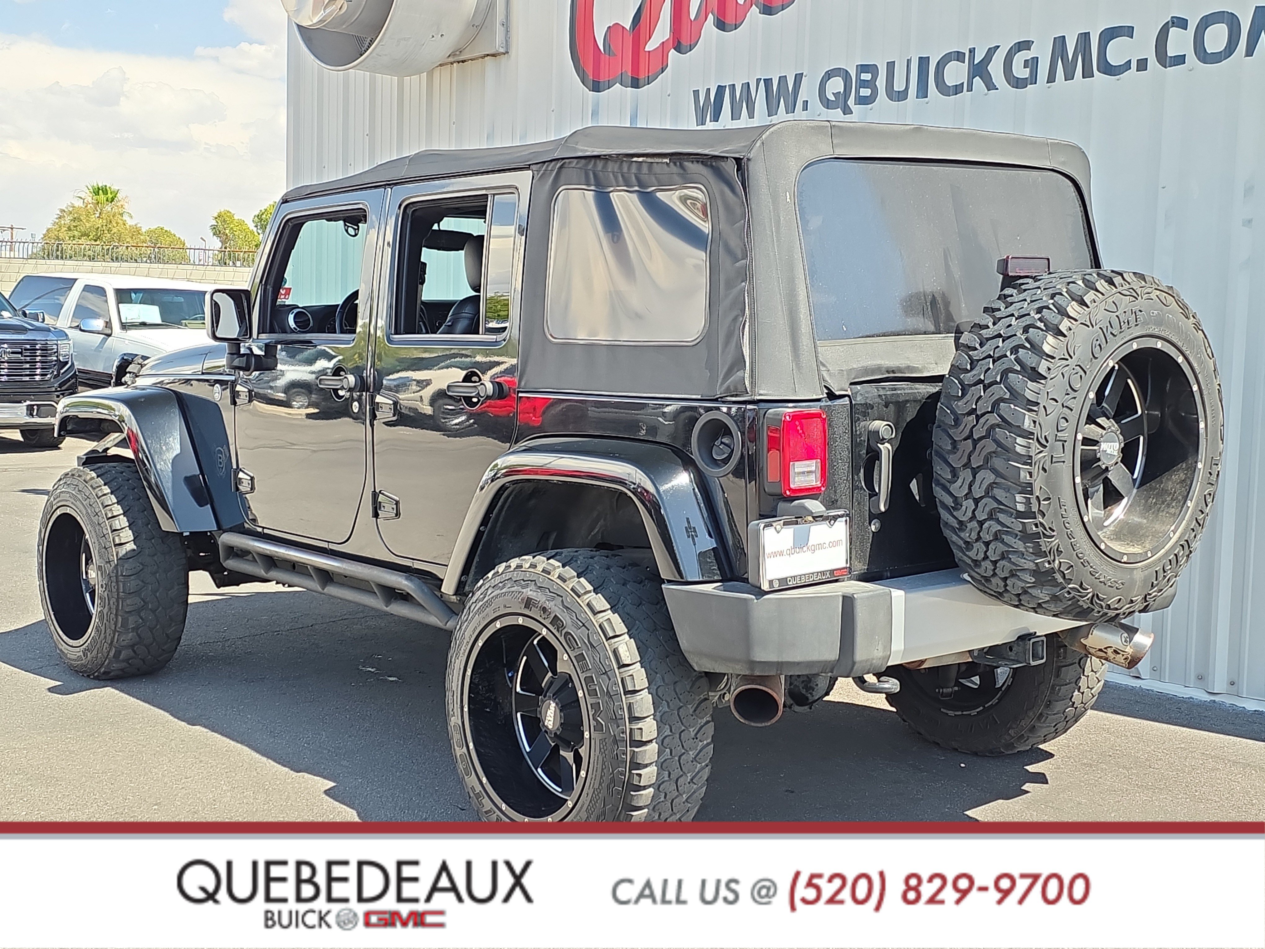 Used 2015 Jeep Wrangler Unlimited Sahara w/ Max Tow Package AWD/4WD image 5