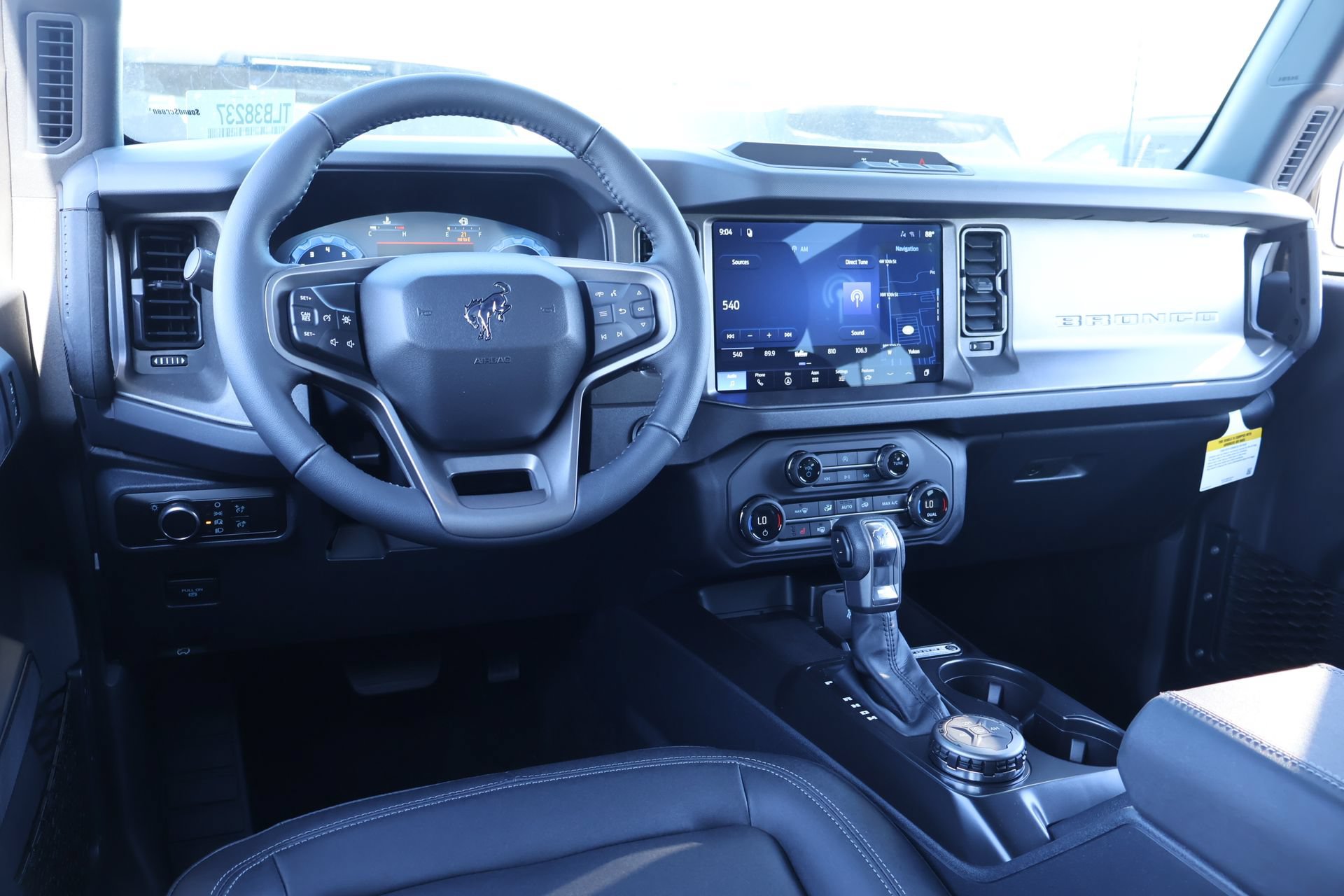 New 2026 Ford Bronco Big Bend AWD/4WD image 2