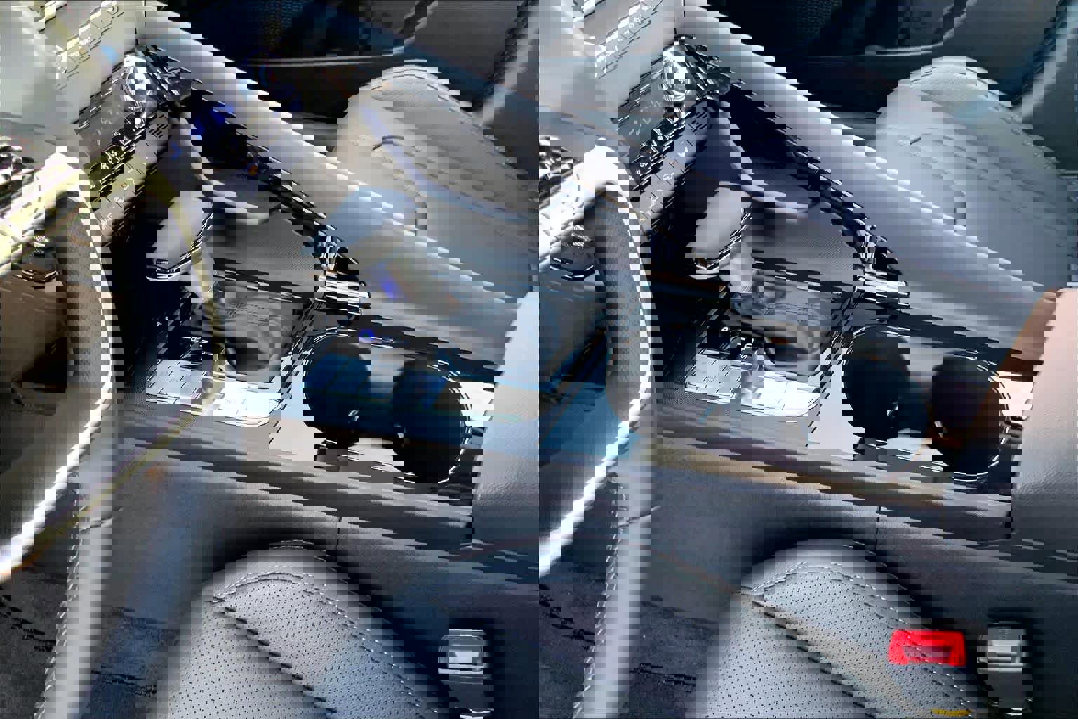 Used 2026 Hyundai Elantra Limited image 17