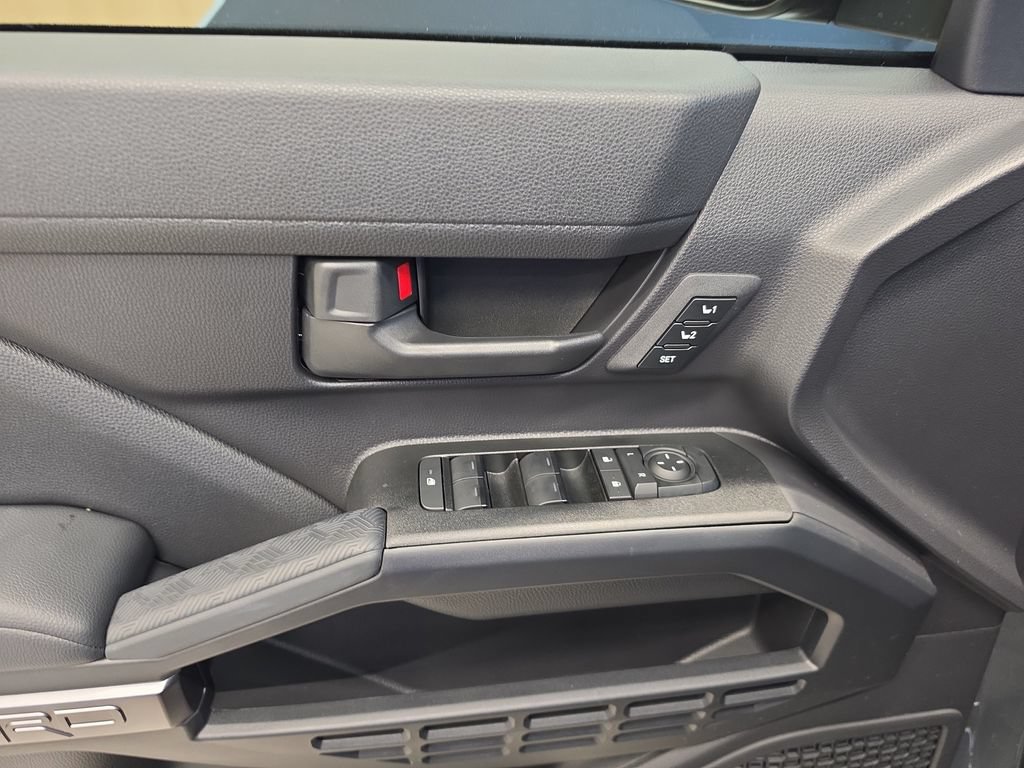 Used 2026 Toyota 4Runner TRD Off-Road Premium w/ Tow Technology Package AWD/4WD image 17