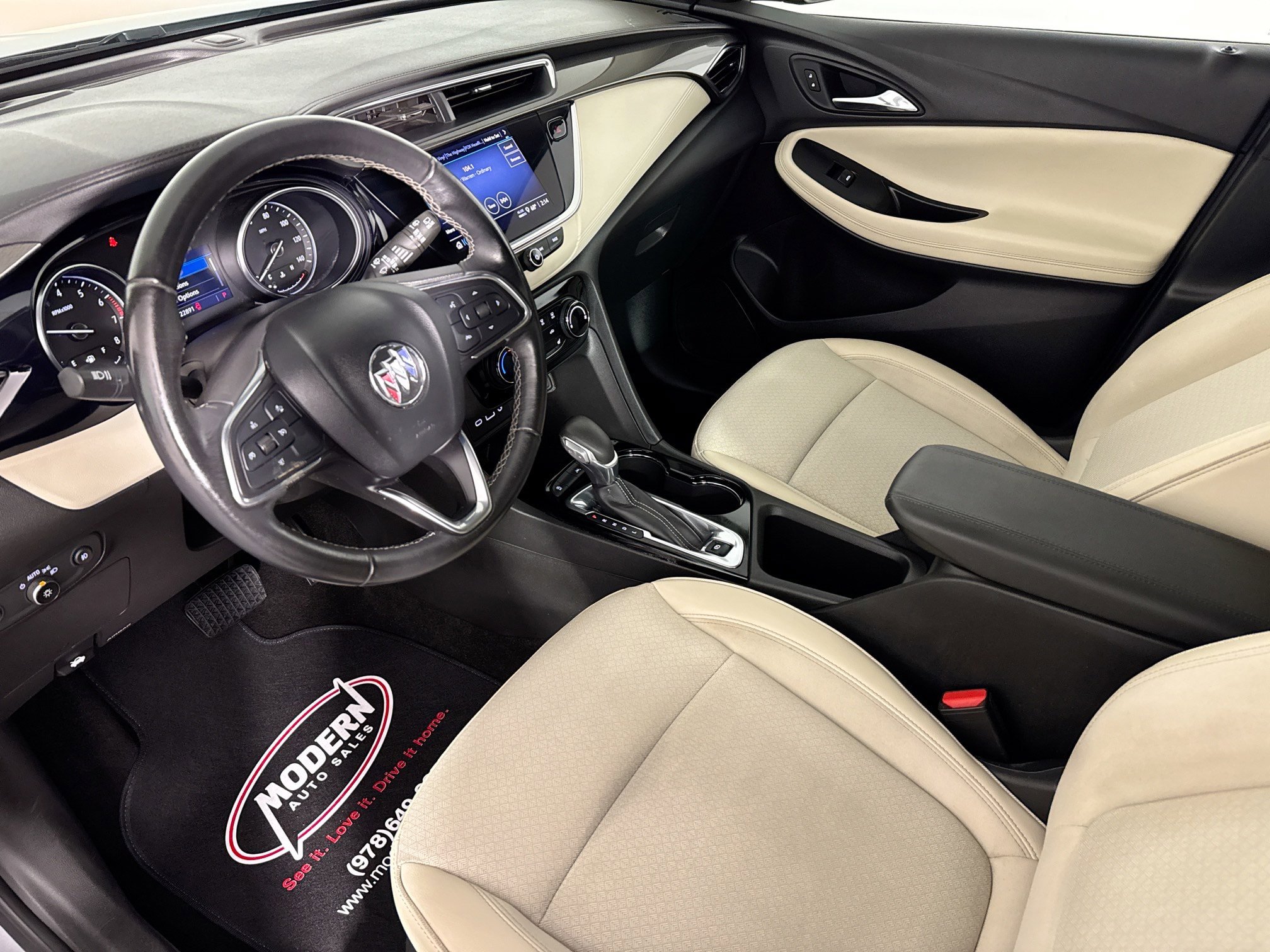 Used 2023 Buick Encore GX Preferred w/ Cold Weather Comfort Package FWD image 15