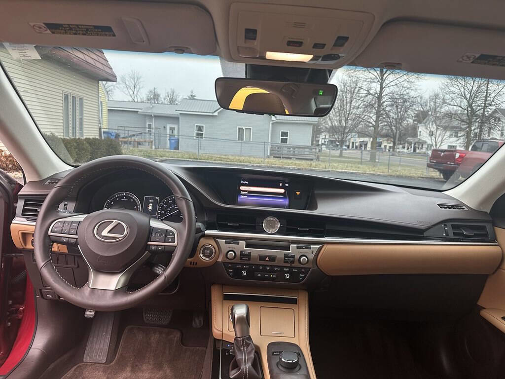 Used 2018 Lexus ES 350 image 35