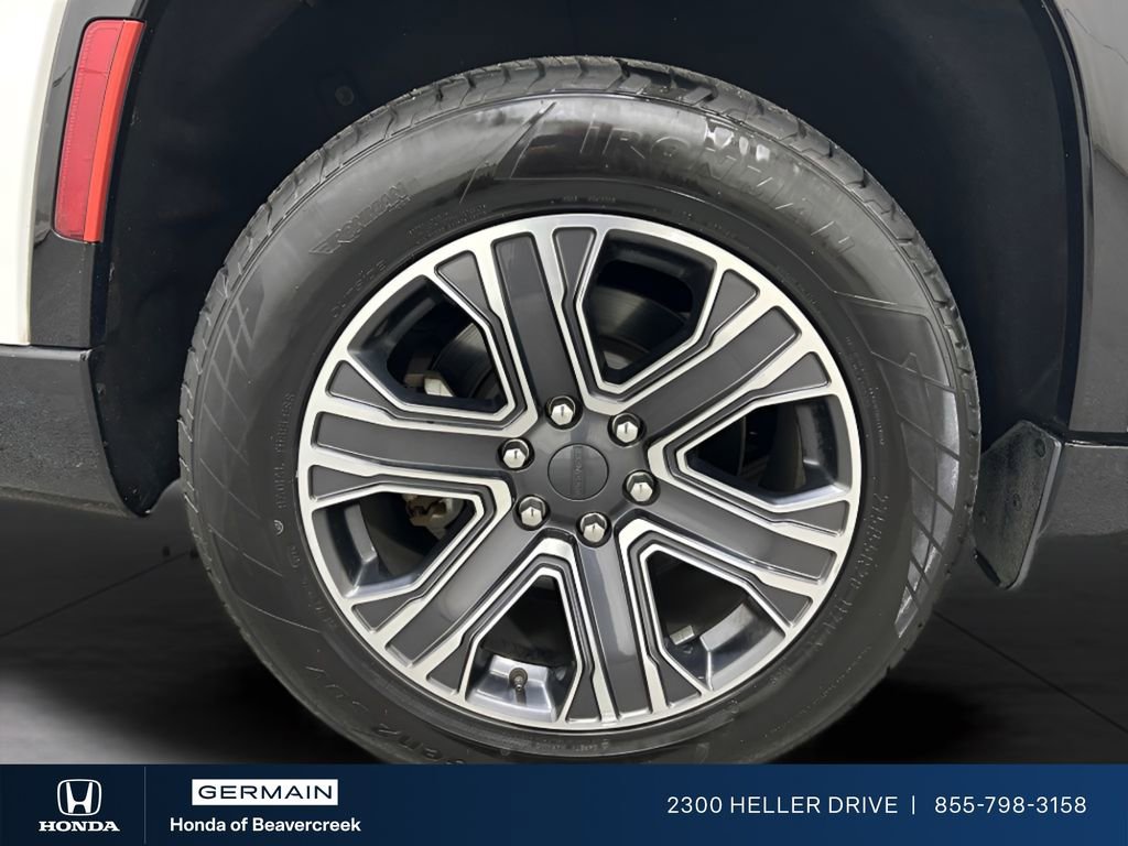 Used 2024 Jeep Wagoneer L Series II w/ Flexible Seating Group image 20